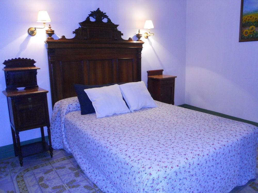 Hotel 1900 Casa Anita Requena Ngoại thất bức ảnh
