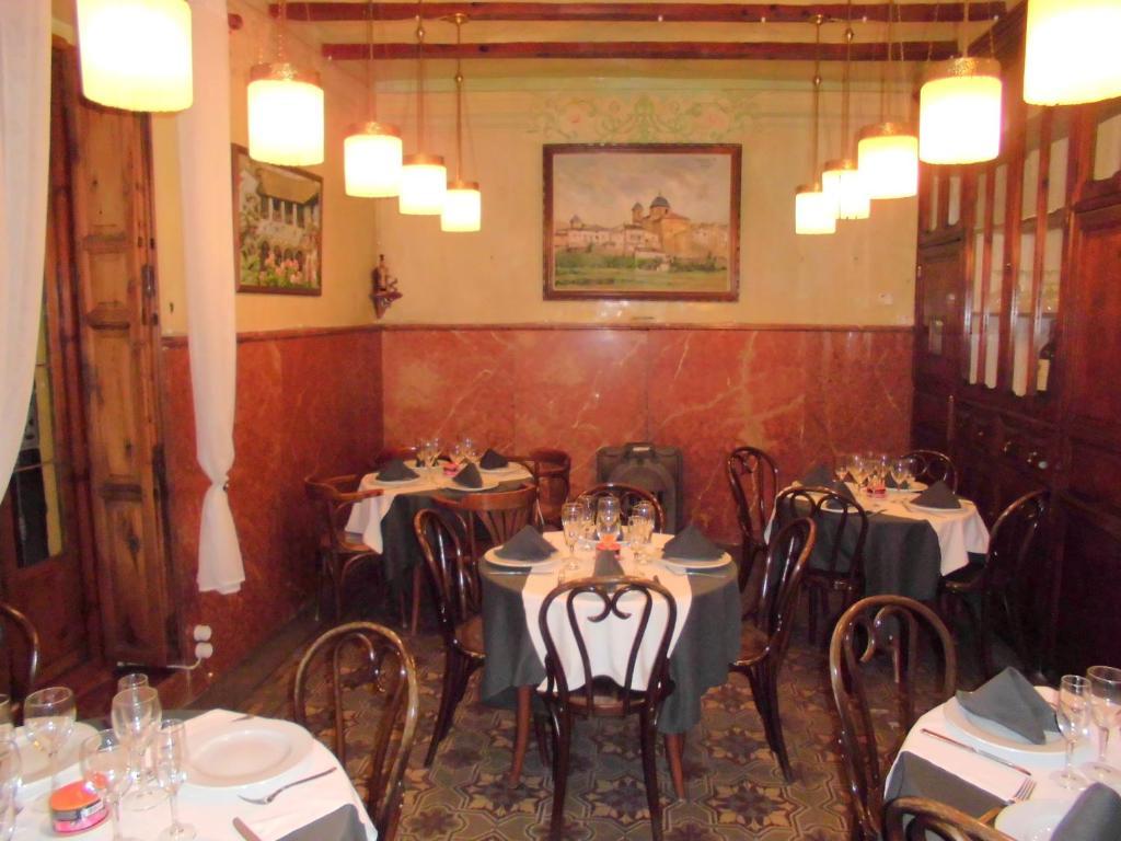 Hotel 1900 Casa Anita Requena Ngoại thất bức ảnh