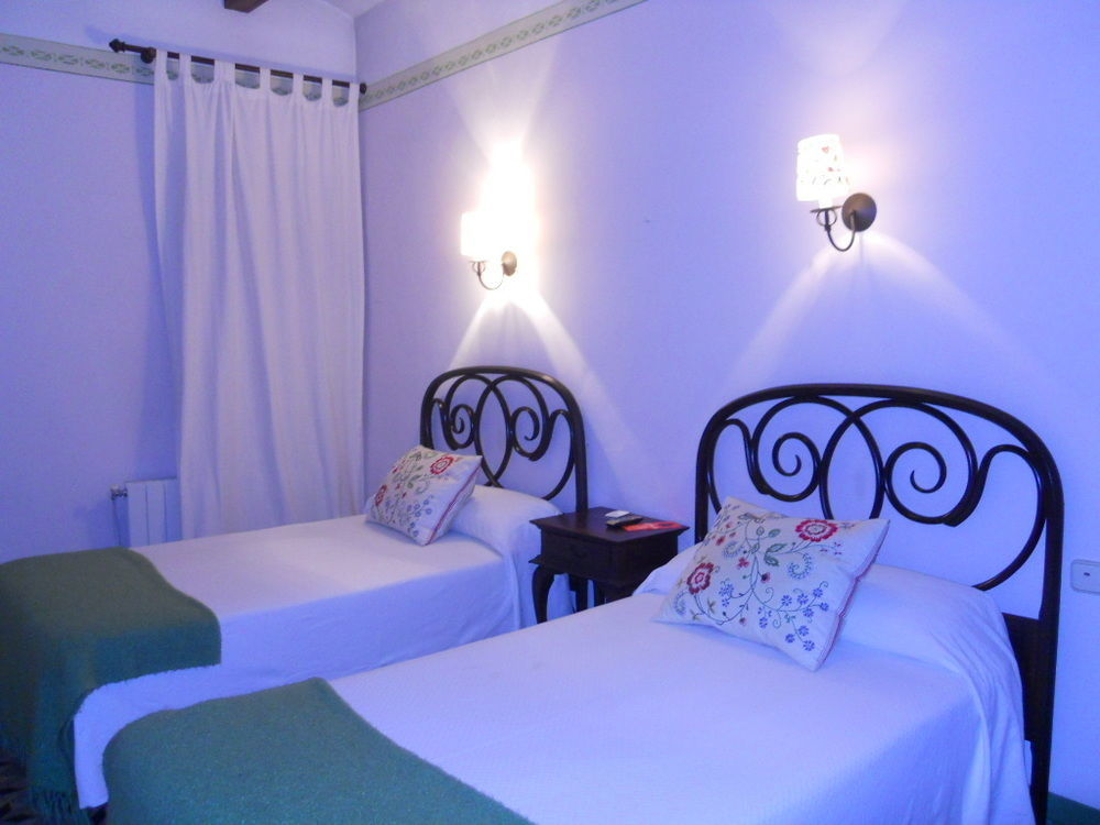 Hotel 1900 Casa Anita Requena Ngoại thất bức ảnh