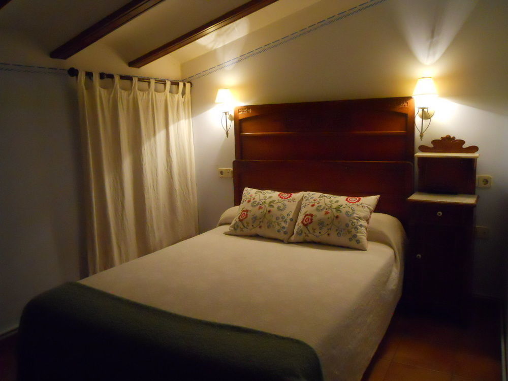 Hotel 1900 Casa Anita Requena Ngoại thất bức ảnh